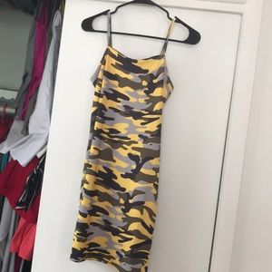 YELLOW CAMO DRESS💛